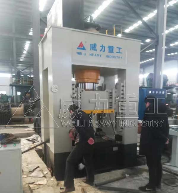 500噸快速鍛造液壓機(萬向節熱鍛成型設備)