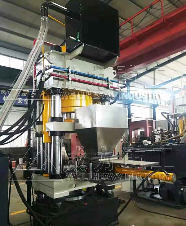 400噸舔磚液壓機車間調試