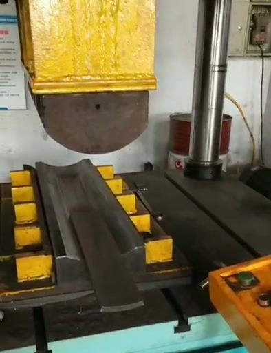 沖壓挖掘機鏟車配件模具