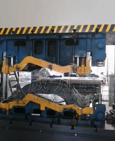 汽車內飾件成型機