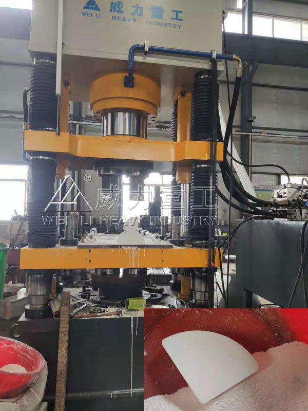 氧化鋁陶瓷粉末液壓機400噸500噸630噸粉末成型機