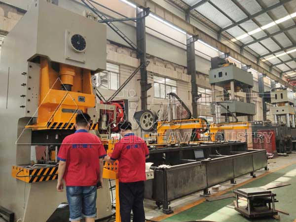 200噸氣動沖床錨桿托盤自動生產線