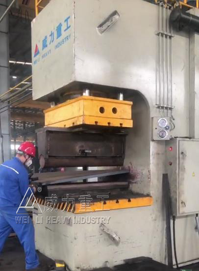 500噸單臂液壓機價格多少錢聯系廠家