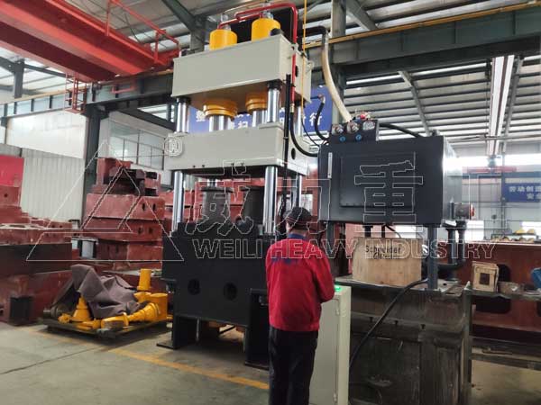 400噸電動汽車防火板隔熱板成型液壓機