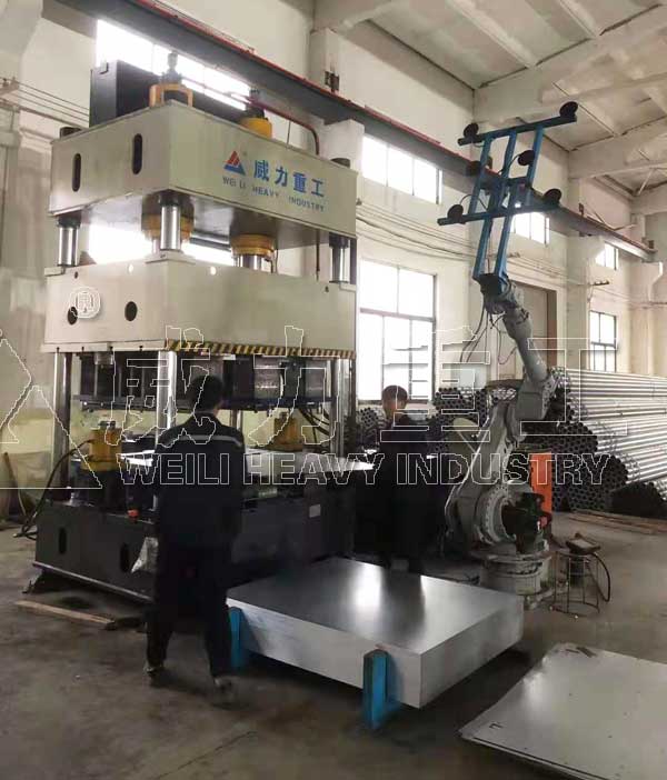 薄板拉伸液壓機_四柱式單動薄板沖壓液壓機