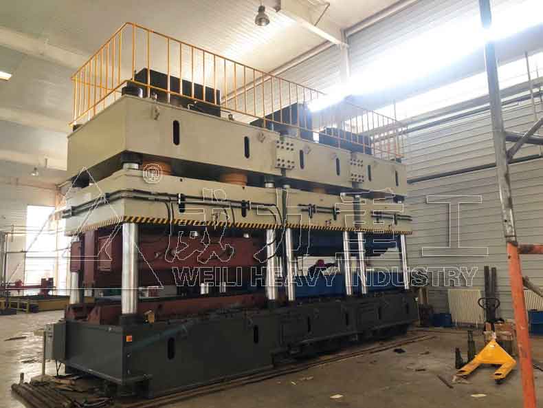 2500噸汽車縱梁拉伸成型液壓機