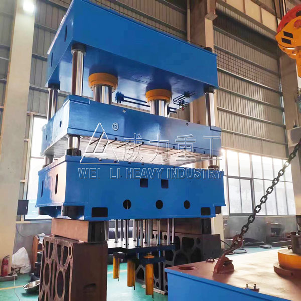 貨車敞車車門整形設備-630噸四柱液壓機